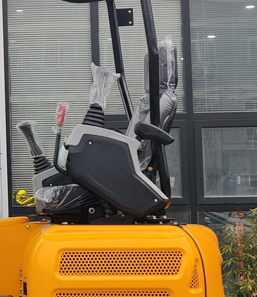 2026 TYPHON Terror XX 2 Ton Mini Excavator EPA certified USA KUBOTA Diesel D902